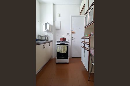 Apartamento à venda com 143m², 3 quartos e 1 vaga Apartamento à venda com 143m², 3 quartos e 1 vagaCozinha