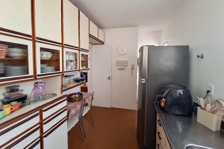 Apartamento à venda com 143m², 3 quartos e 1 vaga Apartamento à venda com 143m², 3 quartos e 1 vagaCozinha
