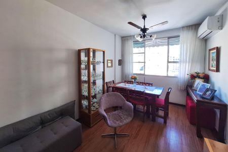 Sala de apartamento à venda com 3 quartos, 143m² em Icaraí, Niterói