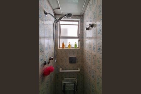 Apartamento à venda com 143m², 3 quartos e 1 vaga Apartamento à venda com 143m², 3 quartos e 1 vagaBanheiro Social