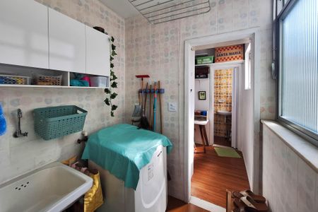 Apartamento à venda com 143m², 3 quartos e 1 vaga Apartamento à venda com 143m², 3 quartos e 1 vagaÁrea de Serviço