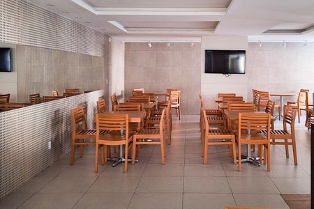 Apartamento à venda com 143m², 3 quartos e 1 vaga Apartamento à venda com 143m², 3 quartos e 1 vagaÁrea comum