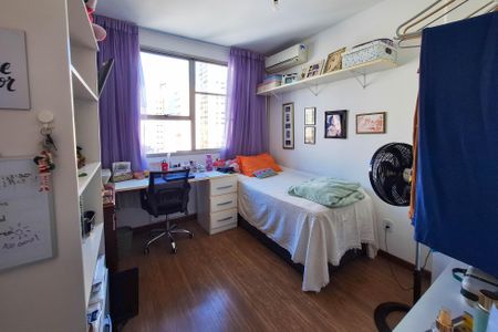 Apartamento à venda com 143m², 3 quartos e 1 vaga Apartamento à venda com 143m², 3 quartos e 1 vagaQuarto 2