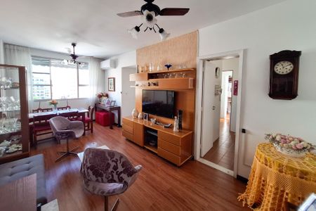 Apartamento à venda com 143m², 3 quartos e 1 vaga Apartamento à venda com 143m², 3 quartos e 1 vagaSala