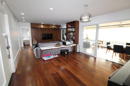 Apartamento à venda com 140m², 3 quartos e 2 vagas Apartamento à venda com 140m², 3 quartos e 2 vagasSala