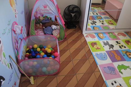 Casa à venda com 180m², 2 quartos e 1 vagaQuarto 2