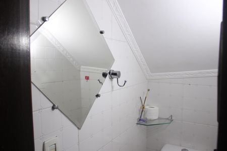 Casa à venda com 180m², 2 quartos e 1 vagaLavabo