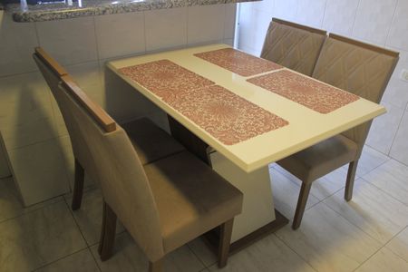 Casa à venda com 180m², 2 quartos e 1 vagaCozinha