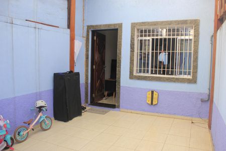 Casa à venda com 180m², 2 quartos e 1 vagaGaragem