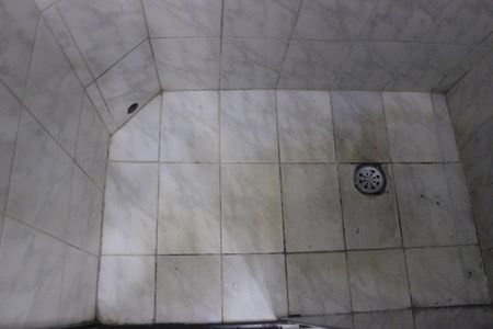 Casa à venda com 180m², 2 quartos e 1 vagaBanheiro Social