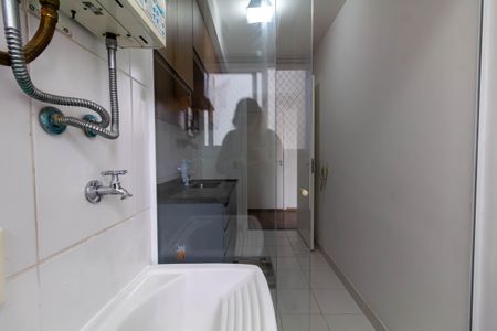 Apartamento para alugar com 55m², 2 quartos e 1 vagaÁrea de Serviço