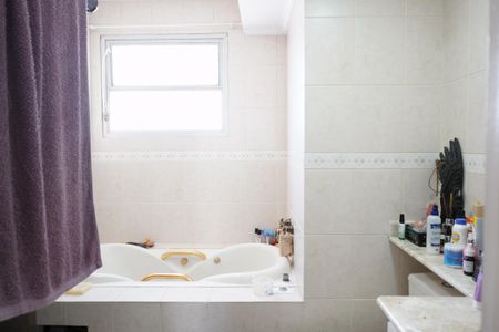 Apartamento para alugar com 82m², 2 quartos e 1 vagaBanheiro da Suíte