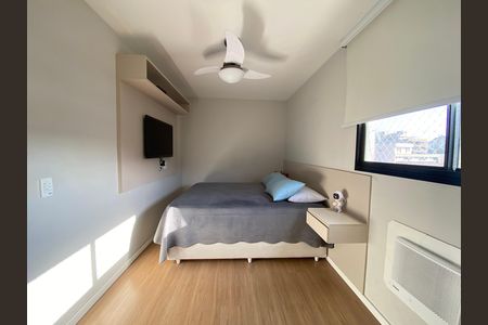 Apartamento à venda com 77m², 3 quartos e 1 vaga Apartamento à venda com 77m², 3 quartos e 1 vagaSuíte