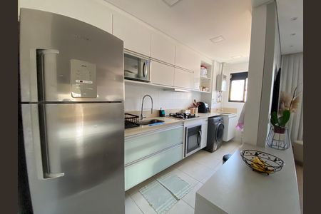 Apartamento à venda com 77m², 3 quartos e 1 vaga Apartamento à venda com 77m², 3 quartos e 1 vagaCozinha e Área de Serviço