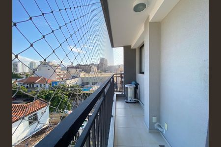 Apartamento à venda com 77m², 3 quartos e 1 vaga Apartamento à venda com 77m², 3 quartos e 1 vagaSacada