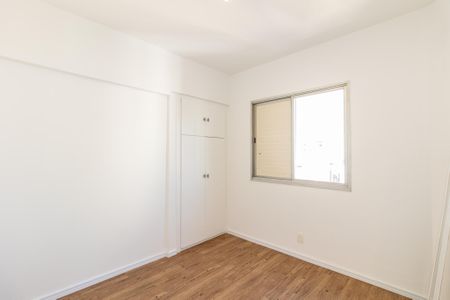 Apartamento à venda com 58m², 2 quartos e 1 vagaQuarto 2