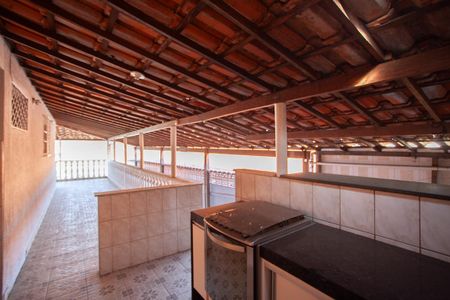 Casa à venda com 230m², 3 quartos e 3 vagasCozinha