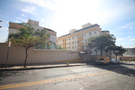 Apartamento à venda com 120m², 3 quartos e 2 vagasFachada