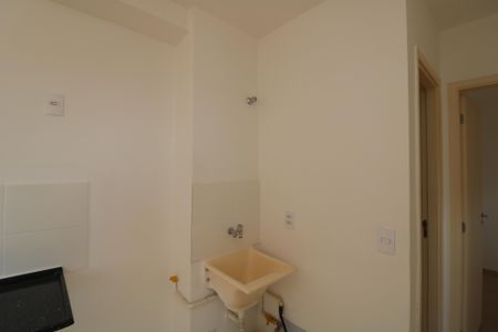 Apartamento para alugar com 38m², 2 quartos e 1 vagaÁrea de Serviço