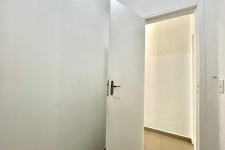 Casa para alugar com 143m², 6 quartos e 3 vagas Casa para alugar com 143m², 6 quartos e 3 vagasQuarto 5