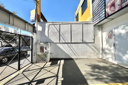 Casa para alugar com 143m², 6 quartos e 3 vagas Casa para alugar com 143m², 6 quartos e 3 vagasGaragem