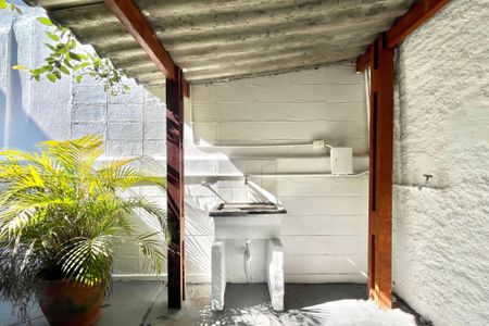 Casa para alugar com 143m², 6 quartos e 3 vagas Casa para alugar com 143m², 6 quartos e 3 vagasÁrea de Serviço