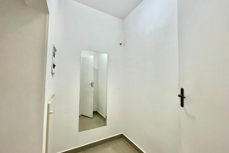 Casa para alugar com 143m², 6 quartos e 3 vagas Casa para alugar com 143m², 6 quartos e 3 vagasQuarto 5
