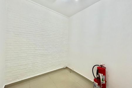 Casa para alugar com 143m², 6 quartos e 3 vagas Casa para alugar com 143m², 6 quartos e 3 vagasQuarto 4