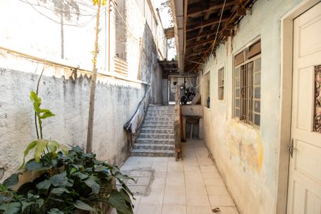 Casa à venda com 250m², 4 quartos e 2 vagas Casa à venda com 250m², 4 quartos e 2 vagasQuintal