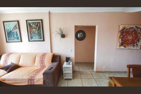 Apartamento para alugar com 66m², 2 quartos e 1 vagaSala