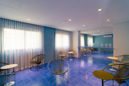 Apartamento à venda com 37m², 2 quartos e sem vagaÁrea comum - Salão de festas