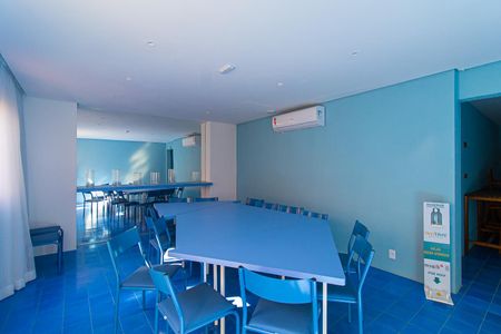 Apartamento à venda com 37m², 2 quartos e sem vagaÁrea comum - Salão de festas