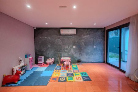 Apartamento à venda com 37m², 2 quartos e sem vagaEspaço Kids