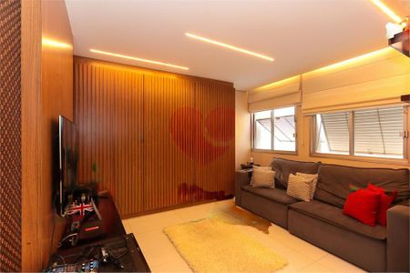 Apartamento à venda com 138m², 2 quartos e 1 vaga