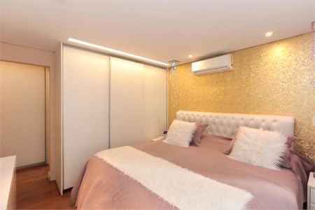 Apartamento à venda com 138m², 2 quartos e 1 vaga