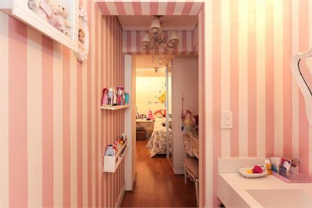 Apartamento à venda com 138m², 2 quartos e 1 vaga