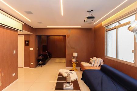 Apartamento à venda com 138m², 2 quartos e 1 vaga