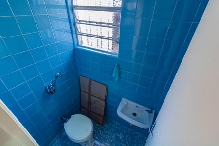 Casa à venda com 120m², 2 quartos e 2 vagas Casa à venda com 120m², 2 quartos e 2 vagasLavabo