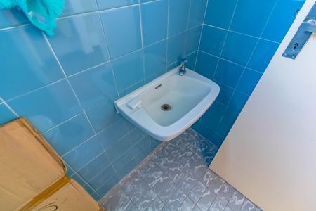 Casa à venda com 120m², 2 quartos e 2 vagas Casa à venda com 120m², 2 quartos e 2 vagasLavabo