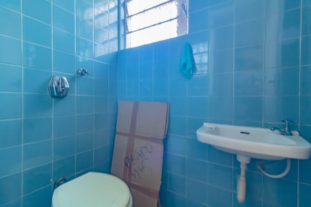 Casa à venda com 120m², 2 quartos e 2 vagas Casa à venda com 120m², 2 quartos e 2 vagasLavabo