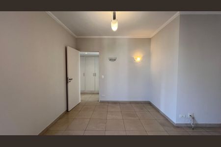 Apartamento para alugar com 117m², 3 quartos e 2 vagasSala
