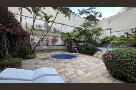 Apartamento para alugar com 117m², 3 quartos e 2 vagasPiscina