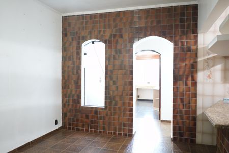 Casa à venda com 267m², 4 quartos e 3 vagasSala 