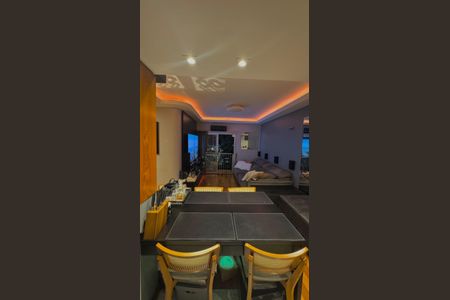 Apartamento à venda com 70m², 2 quartos e 1 vagaSala de TV