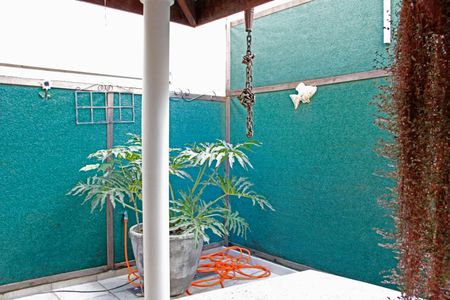 Casa de condomínio para alugar com 300m², 4 quartos e 3 vagasÁrea Externa