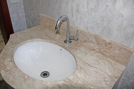 Casa de condomínio para alugar com 300m², 4 quartos e 3 vagasLavabo