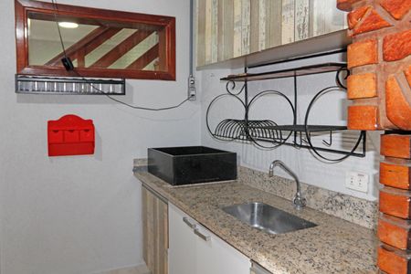 Casa de condomínio para alugar com 300m², 4 quartos e 3 vagasÁrea Externa