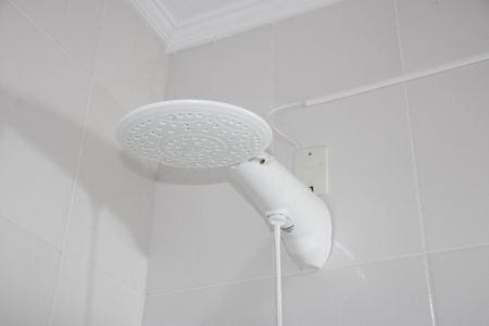 Casa de condomínio para alugar com 300m², 4 quartos e 3 vagasBanheiro da Suíte 2