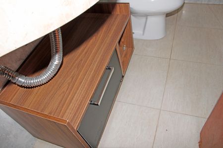 Casa de condomínio para alugar com 300m², 4 quartos e 3 vagasLavabo