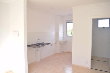 Sala de apartamento para alugar com 2 quartos, 43m² em Residencial Parque dos Servidores, Ribeirão Preto